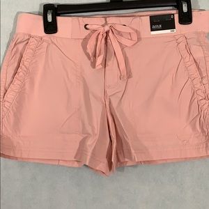 NWT A.N.A light pink twill shorts